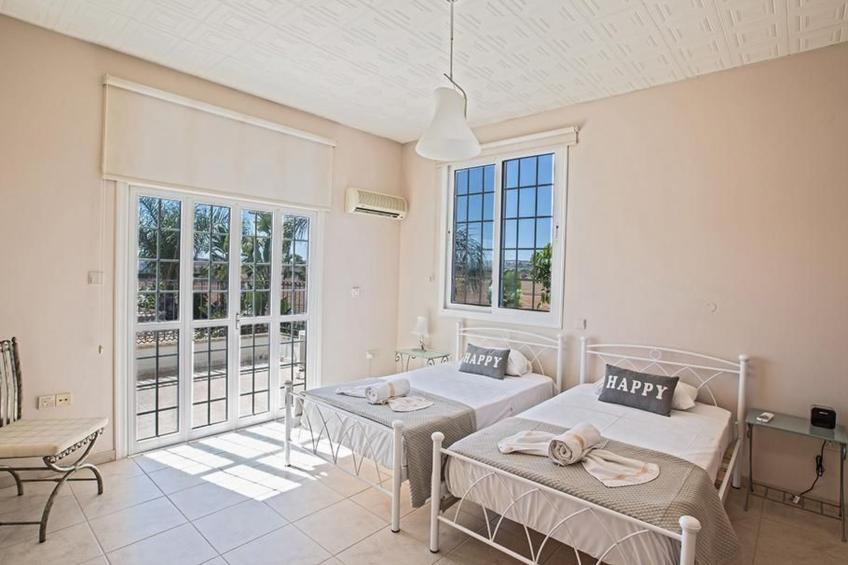 Familienvilla in Paralimni mit spektakulärer Aussicht - foto 15