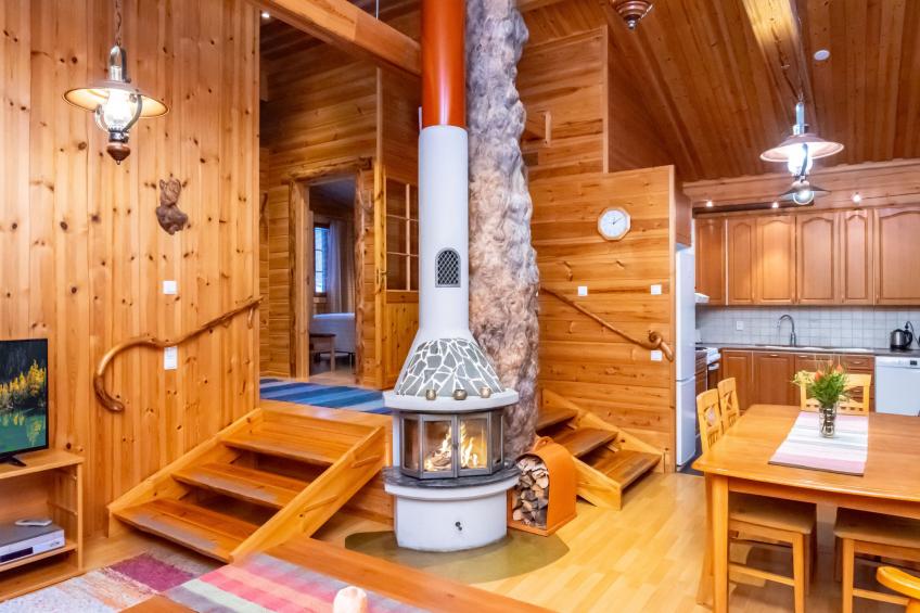 Riutankolo, mustosen lomamökit - foto 10