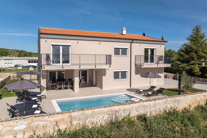 HR Villa Farini