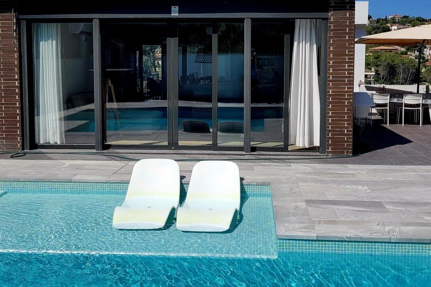 Villa con hermosa piscina cerca de Sitges - foto 8