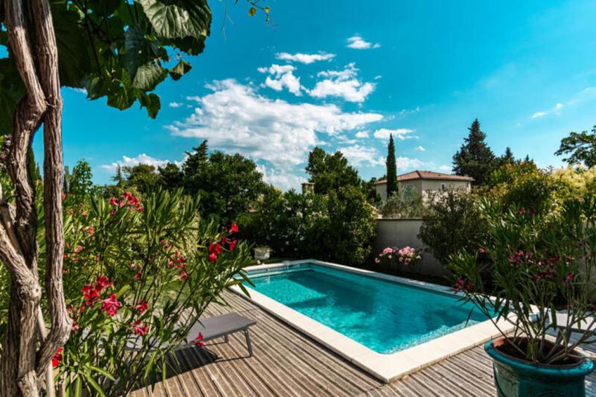 La Verdière - Maison Contemporaine De Plain Pied Avec Jardin Et Piscine Pri - foto 12