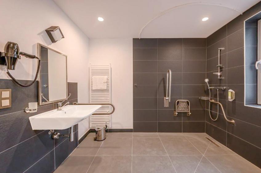 Schwarzbachtal  - Wheelchair Accessible Double Room - foto 12