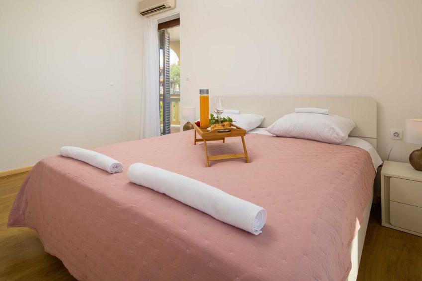 Charming Villa Rea, 8+2 with heated pool - foto 40