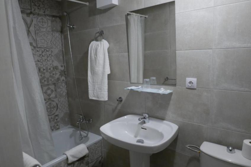 Hotel Antares Hab. Estandard - foto 11