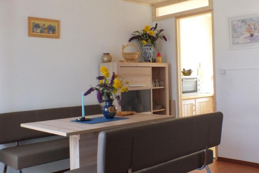 Freistehendes Ferienhaus beim Wellnessbad mit eingezäuntem Garten und Terrasse - foto 5
