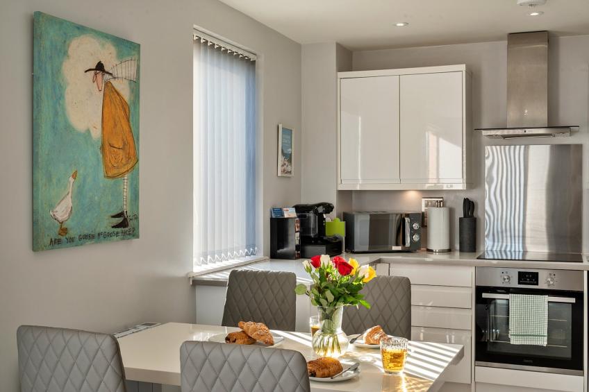 Number 10, Montpellier Apartments - foto 13