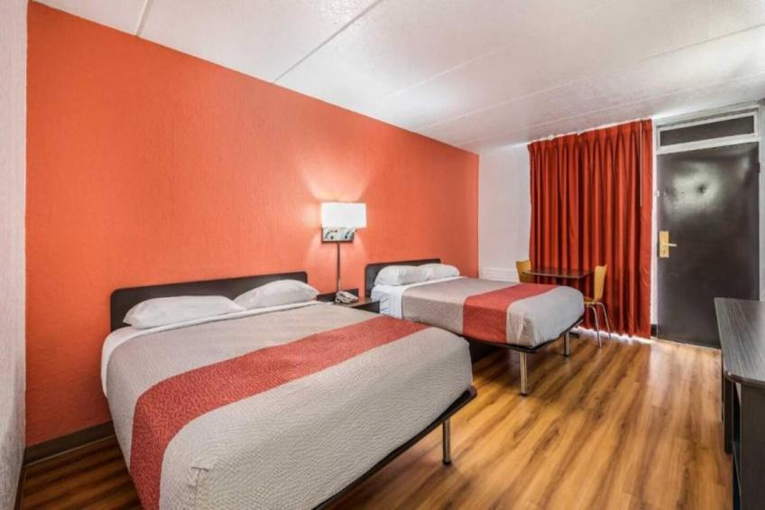 2 Queen Beds  Non-Smoking - foto 4