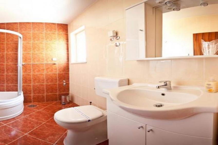 Two-Bedroom Apartment (A1)