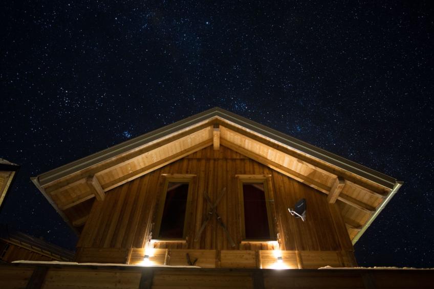 Gemütliche Bergehütte für acht Personen mit Outdoor-Badefass und Sauna - foto 15