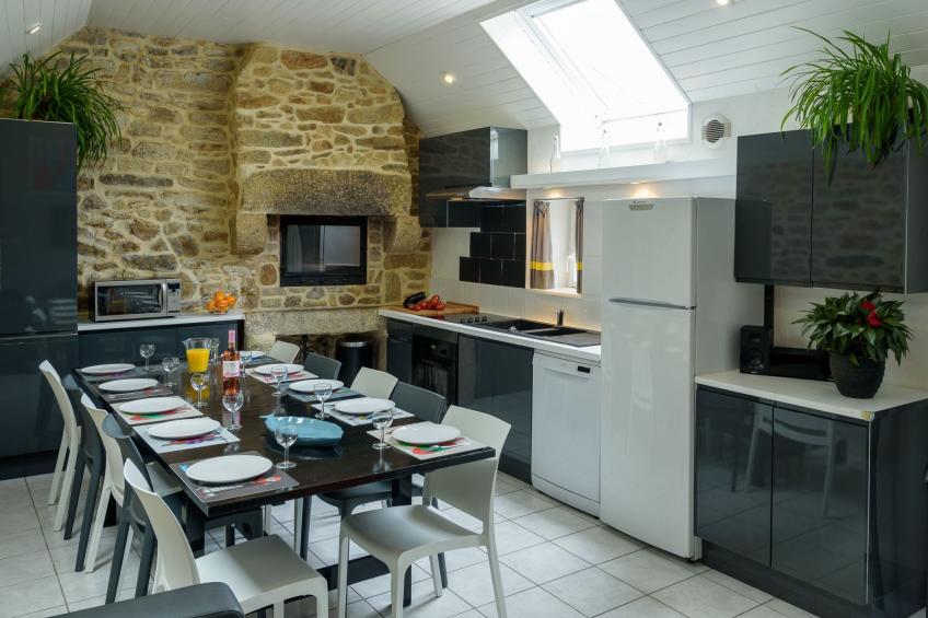 Großes Haus mit überdachtem und beheiztem Swimmingpool - foto 3