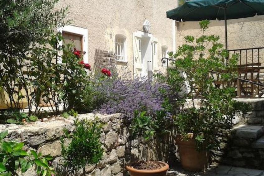 SCHÖNES STUDIO MIT GARTEN FÜR 2 IM DORF - foto 3