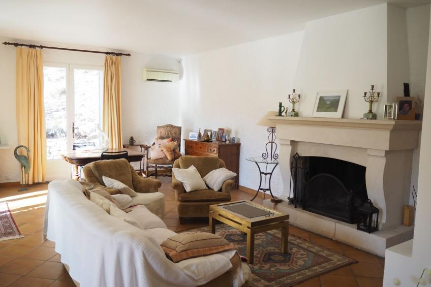 Charmantes Landhaus mit Garten - foto 4