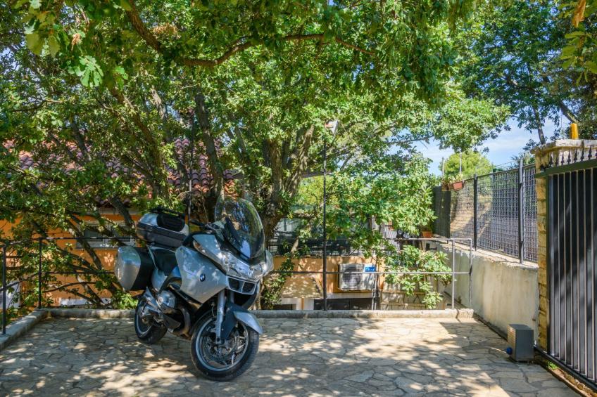 Wunderschönes Ferienhaus in Pomer mit Garten - foto 51