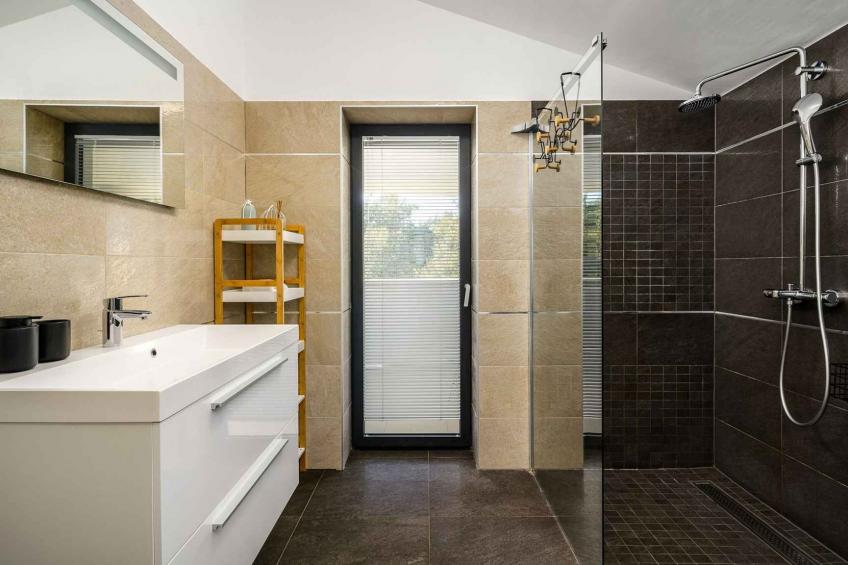 Villa met airconditioning en zwembad - BF-GJNCW - foto 31