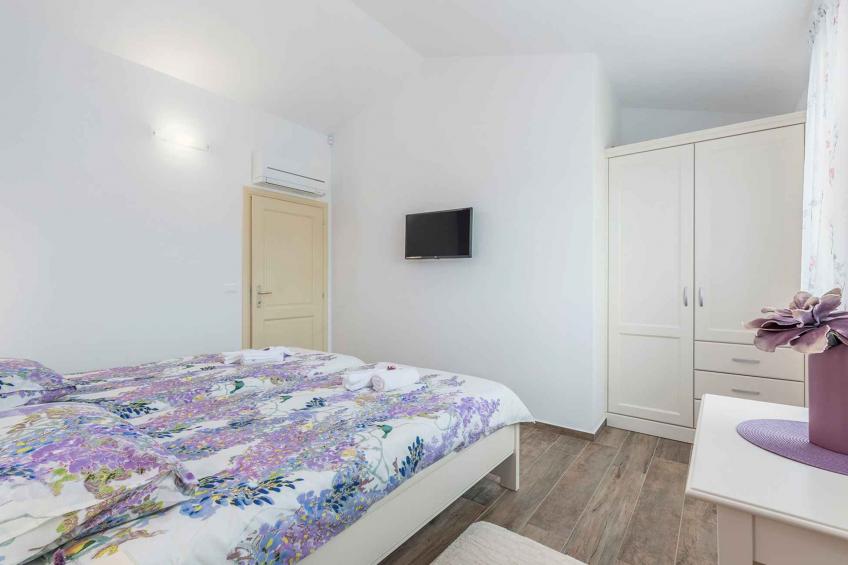 Villa with private swimming pool - BF-XHVCY - foto 44
