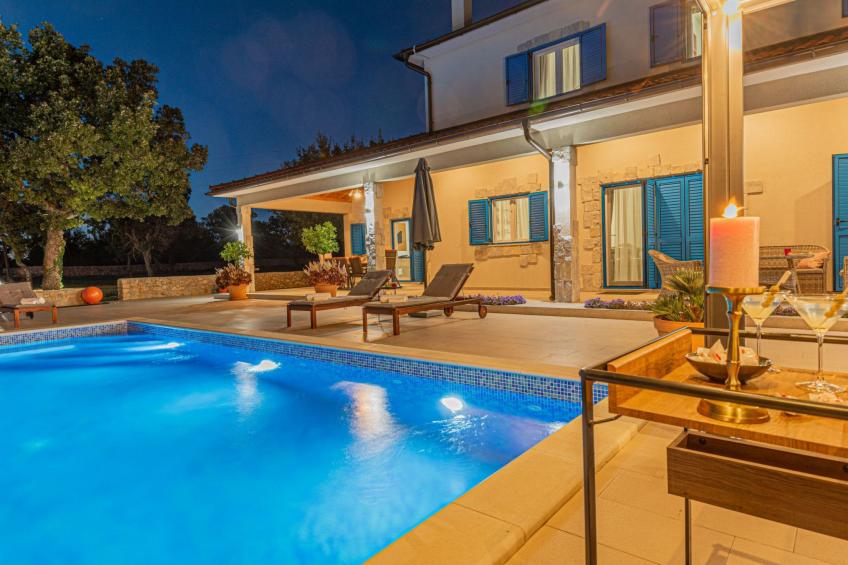 Villa Romansa mit Sauna und Whirlpool in Siritovci - foto 40