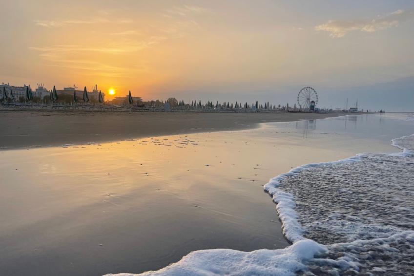 Flacher Strand und Zentrum, Privatparkplatz - foto 49