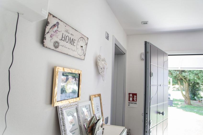 Halterung mit Wallbox - foto 24