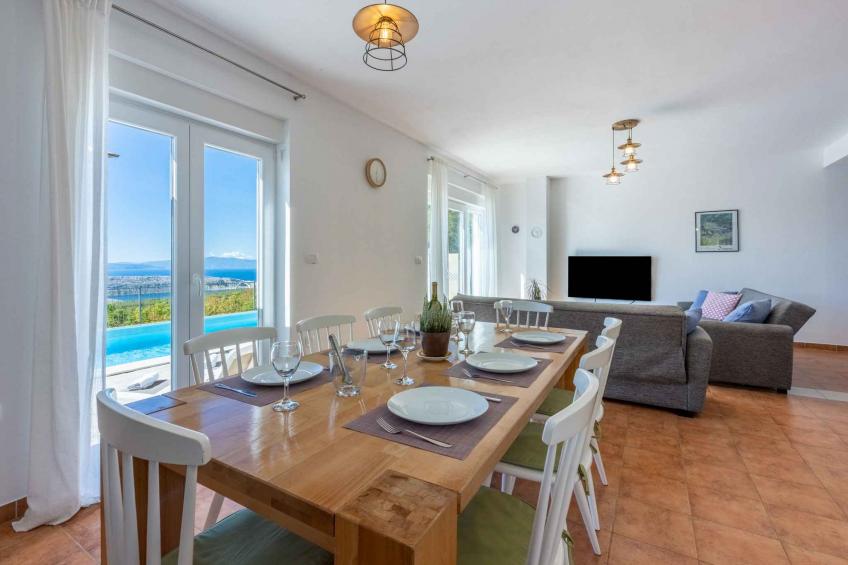 Villa met buitenzwembad en panorama uitzicht - VW-HVKF9 - foto 37