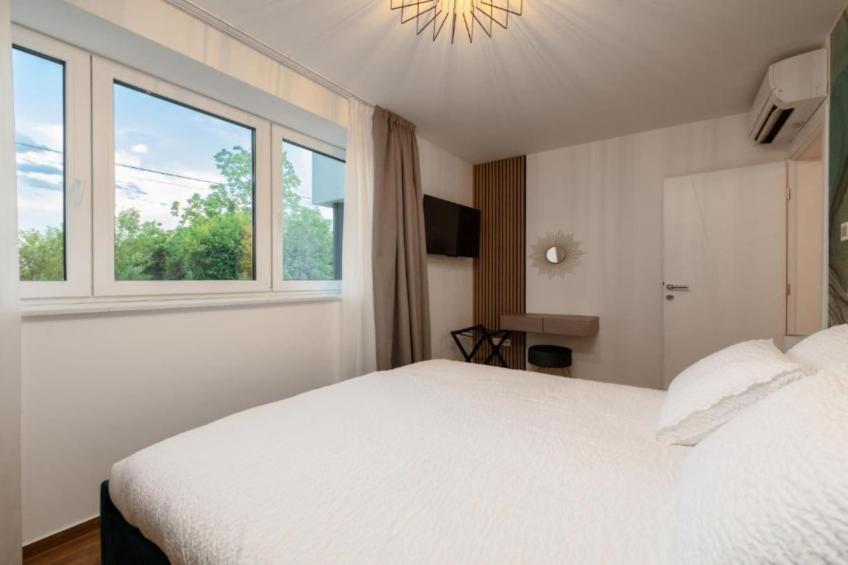 Apartments Villa Wood - Two Bedroom Apartment with terrace and pool view  ( W1 ) - foto 3