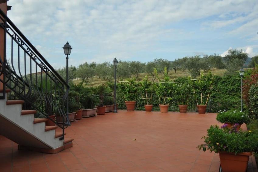 Wohnung mit Terrasse und Pool - foto 14