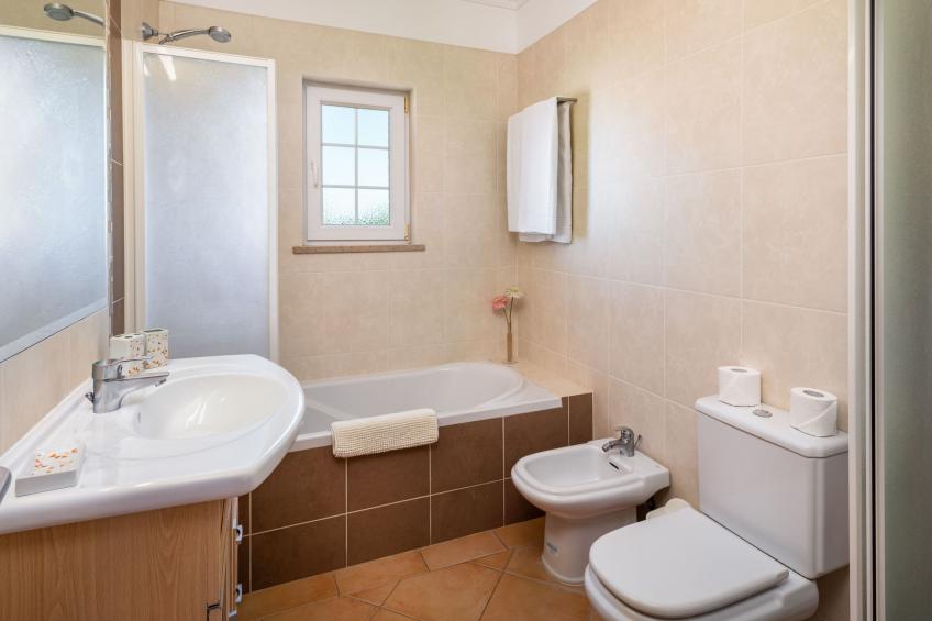 4-Schlafzimmer-Villa, Garten, Pool, Strand - foto 13