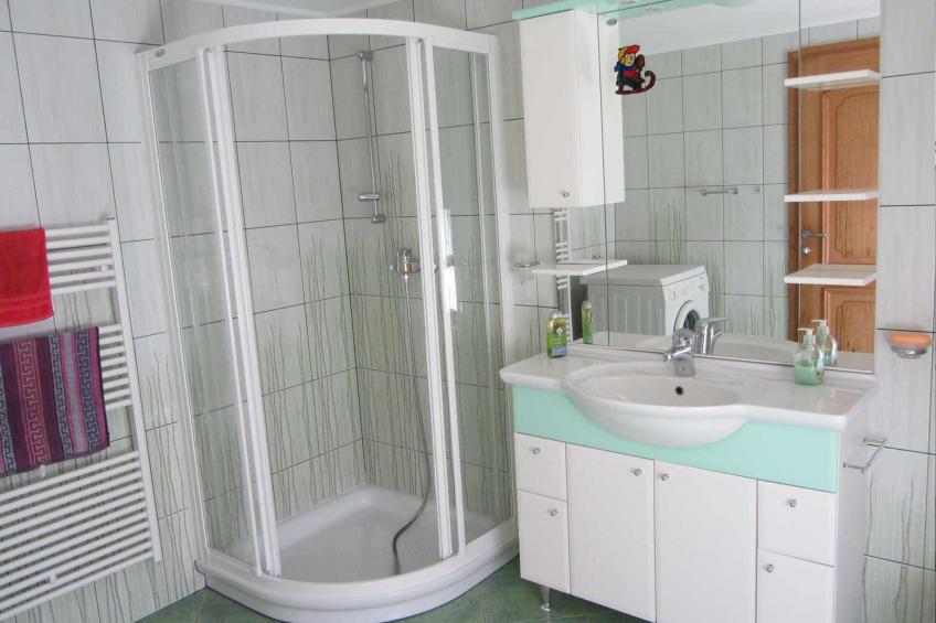 Geräumiges Ferienhaus inmitten der Natur - foto 14