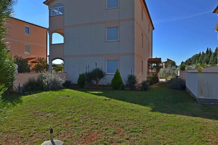 Appartement de vacances avec air conditionné et balcon à Medulin - BF-CHT75 - foto 5