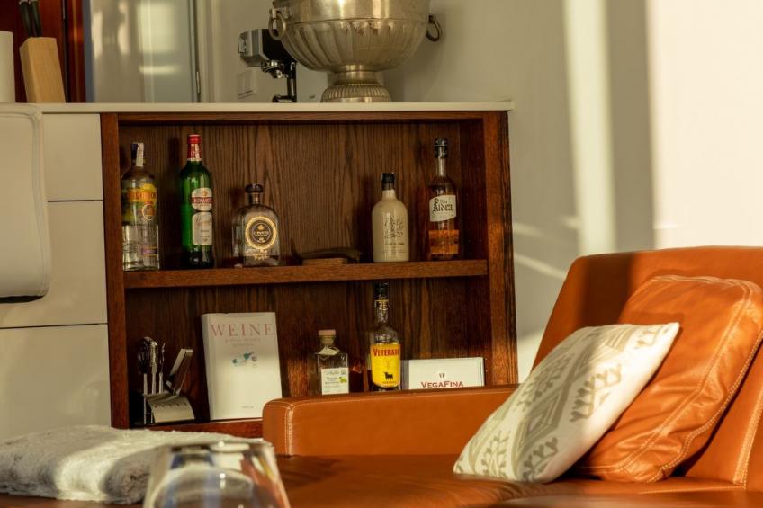 Moderne Architekten-Villa mit Infinity-Pool und Meerblick - foto 21