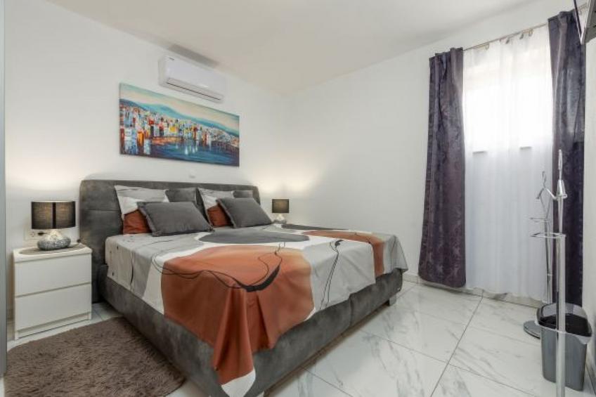 Villa Ancora for 16 guests,  No.1 - foto 16