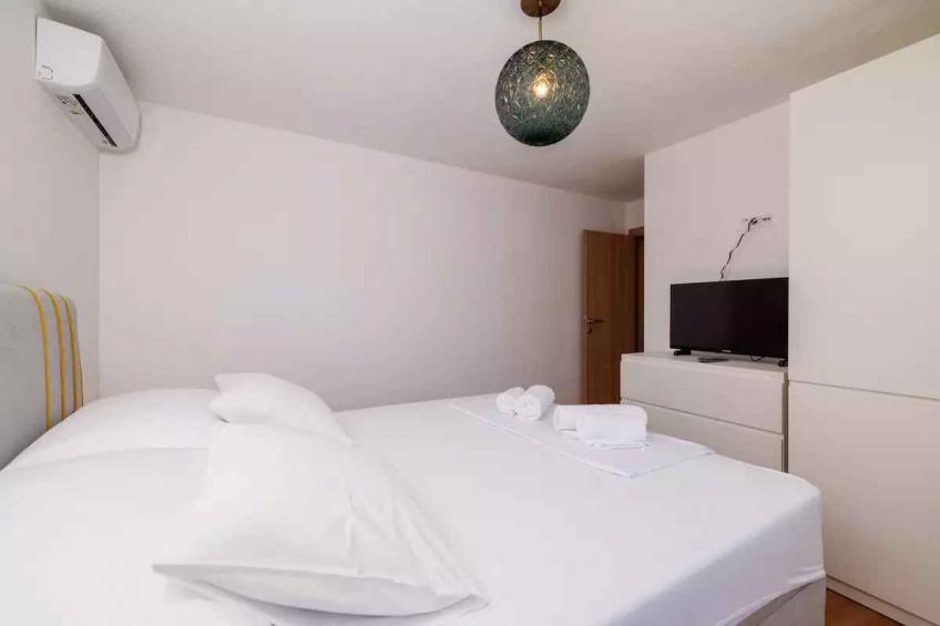 Vakantiehuis met zwembad en airconditioning - BF-R2KXB - foto 63