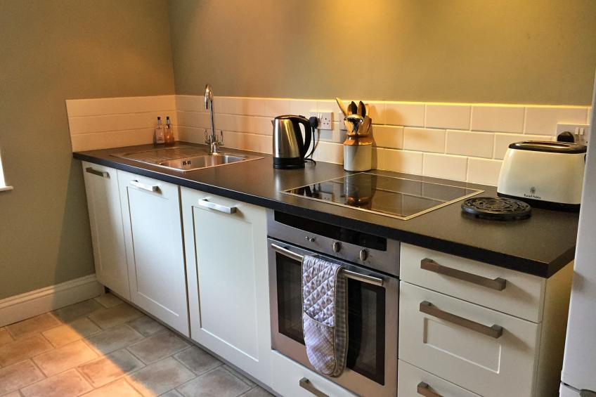 Ingleby Manor - South Front - foto 10