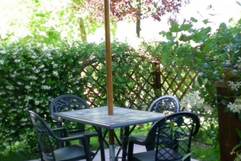 mit möbliertem Balkon - foto 7