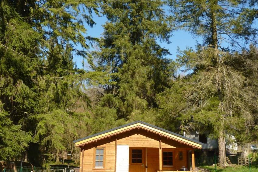 Holz-Blockhaus für vier Personen mit Terrasse - foto 4