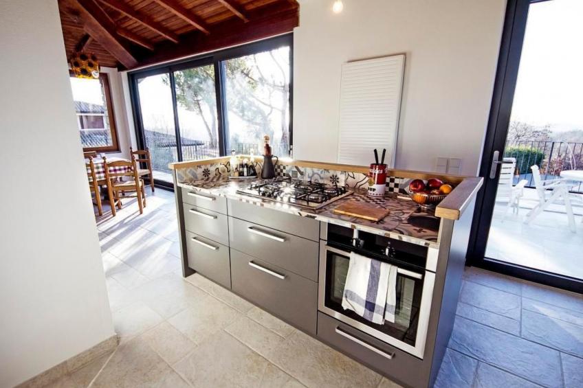 Villa am Gardasee mit großem Pool und Garten - foto 13