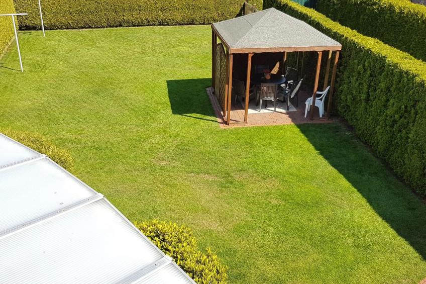 Ferienvilla mit Garten, Grill und Terrasse - foto 13