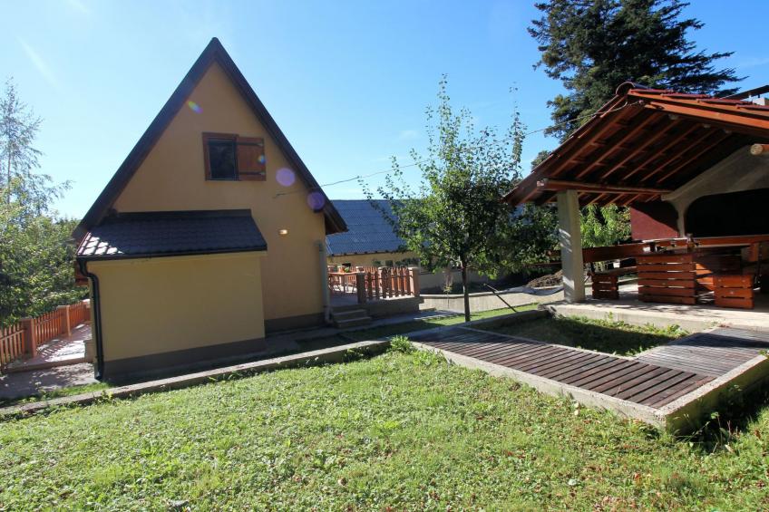 Schönes Ferienhaus in Breze mit Eigenem Balkon - foto 14