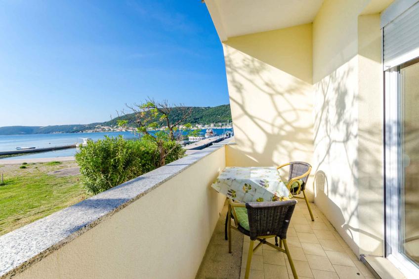 Vakantiewoning met balkon en zeezicht - VW-6D6ZY