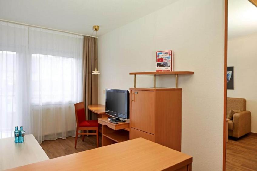 Sunday Hotel Wiesbaden Studio - foto 18