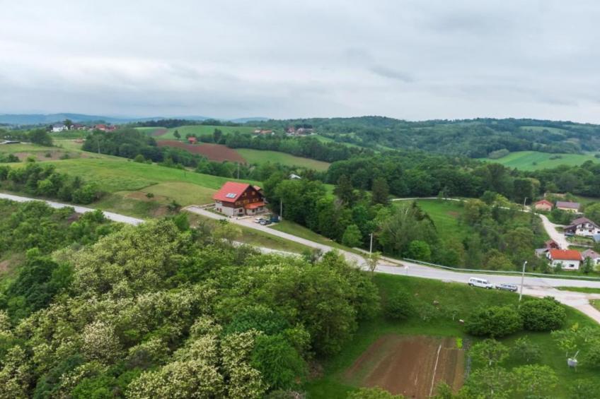 Three-Bedroom Apartment - foto 30