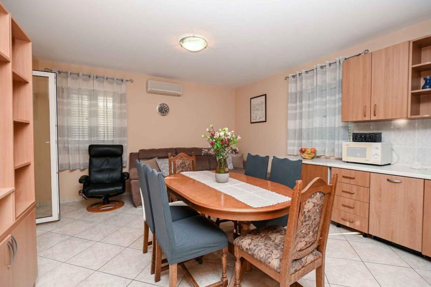 Holiday apartment with balcony and sea view - BF-DKHXC - foto 7