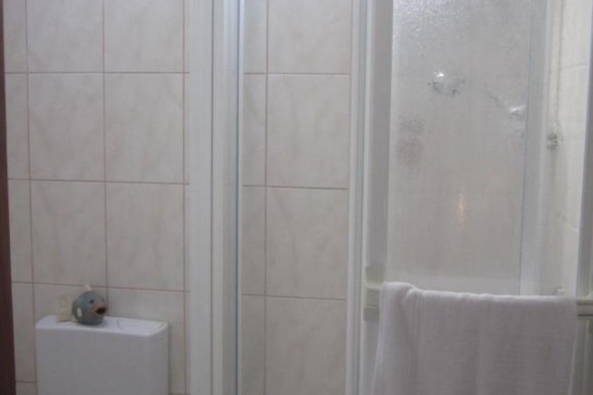 Familienfreundliches Ferienhaus mit Kamin - foto 12