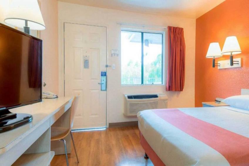 2 Full Beds  Micfridge - foto 13