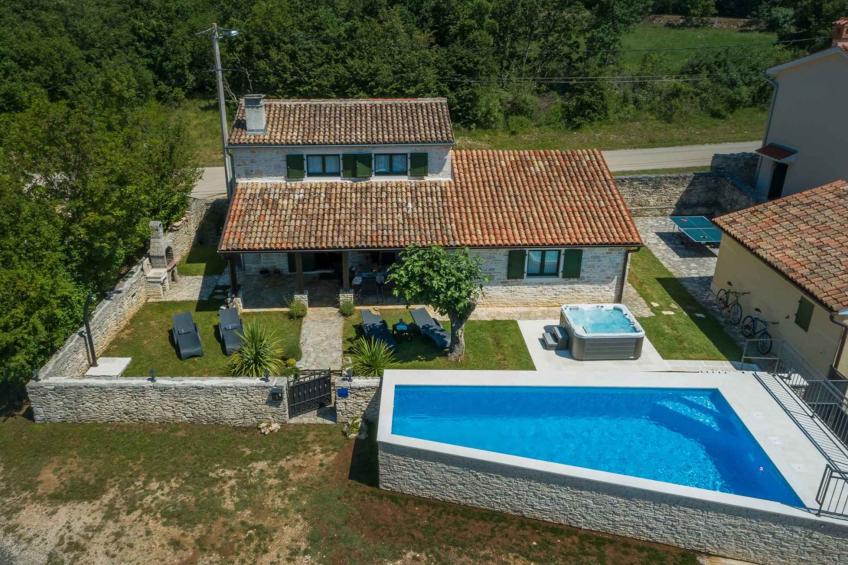 Villa met zwembad en whirlpool - BF-6NPDX - foto 23