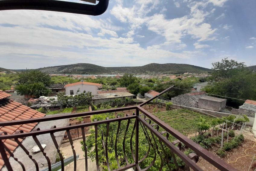 Cozy Apartments with Private Balcony Vinisce - Standard Two Bedroom Apartment (Owner I) - foto 9