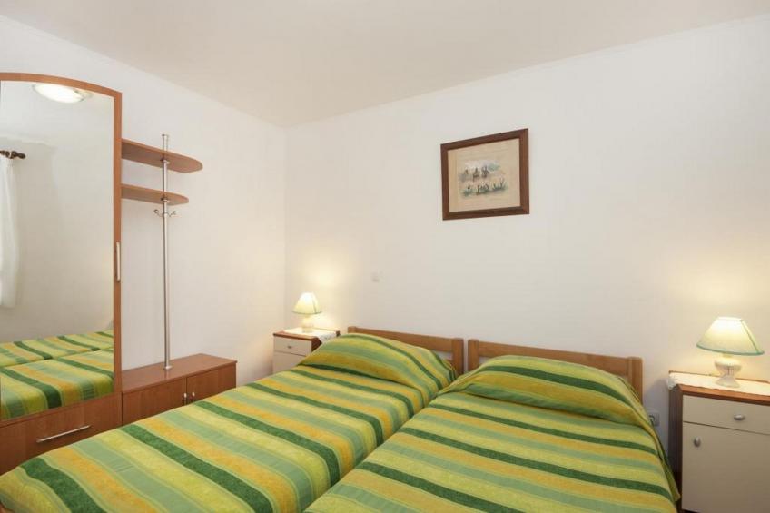 Bertie's Lodge - Two Bedroom Apartment with Terrace and Sea View(A1) - foto 7