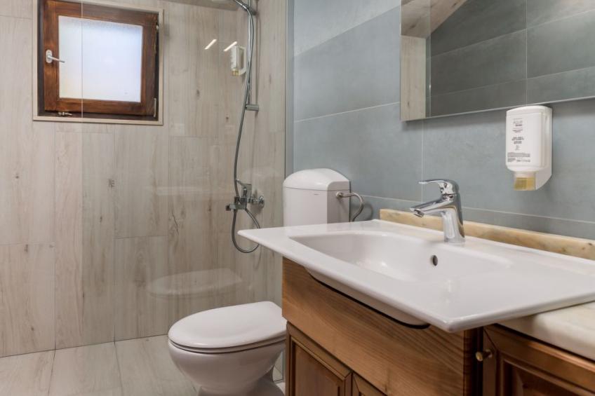 mit großem Garten und Pool - foto 31