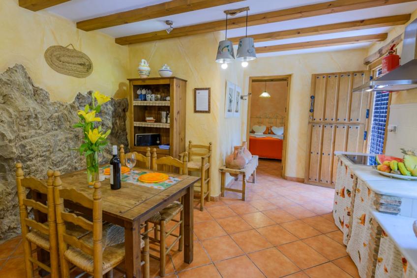 Haus mit integrierter Felswand und Jacuzzi - foto 17