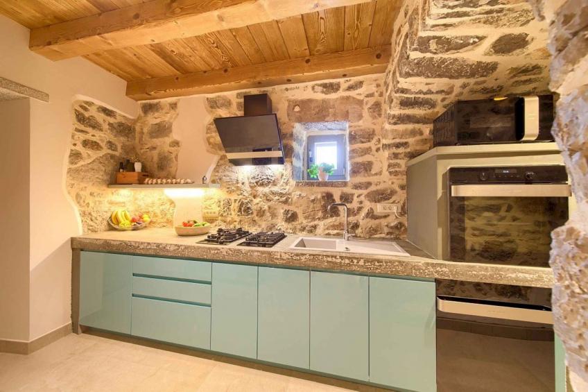 Villa met zwembad en airconditioning - BF-6BC98 - foto 34
