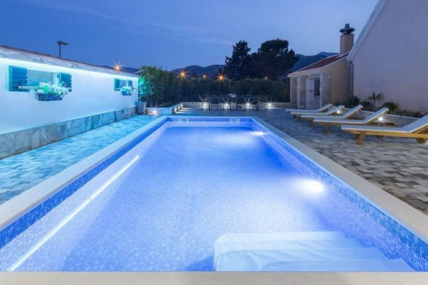 Villa Zara mit beheiztem Hydromassage-Pool - foto 15